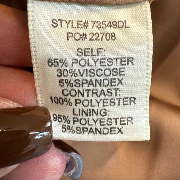 Skies Are Blue Women's Caramel Skort Short Size XS NEW - Picture 4 of 8